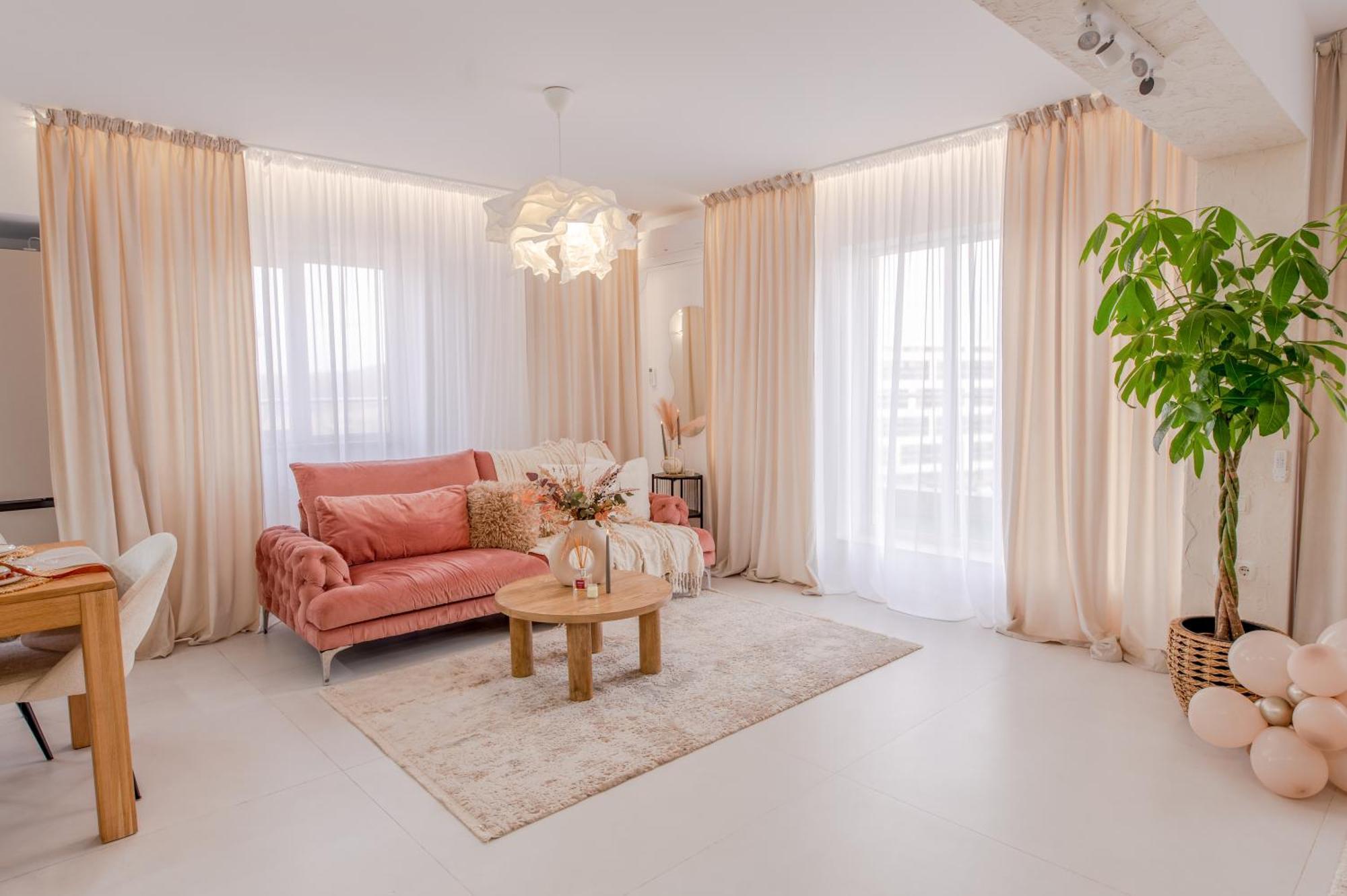 Penthouse View Aeroport Iasi 2 Apartment Bagian luar foto